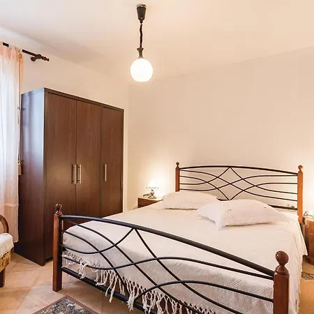One-bedroom In